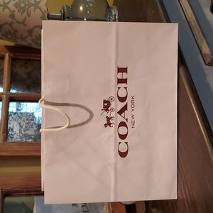 ⭐️ Coach white with Brown logo shopping Bag